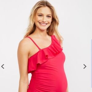 NWT Ruffle Front One Shoulder Maternity Swimsuit